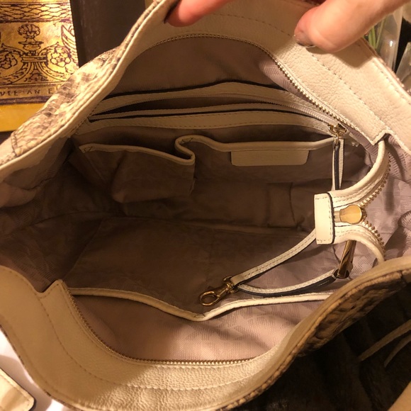 Michael Kors Snakeskin Tote With Dust Cover, NWOT - Picture 7 of 8